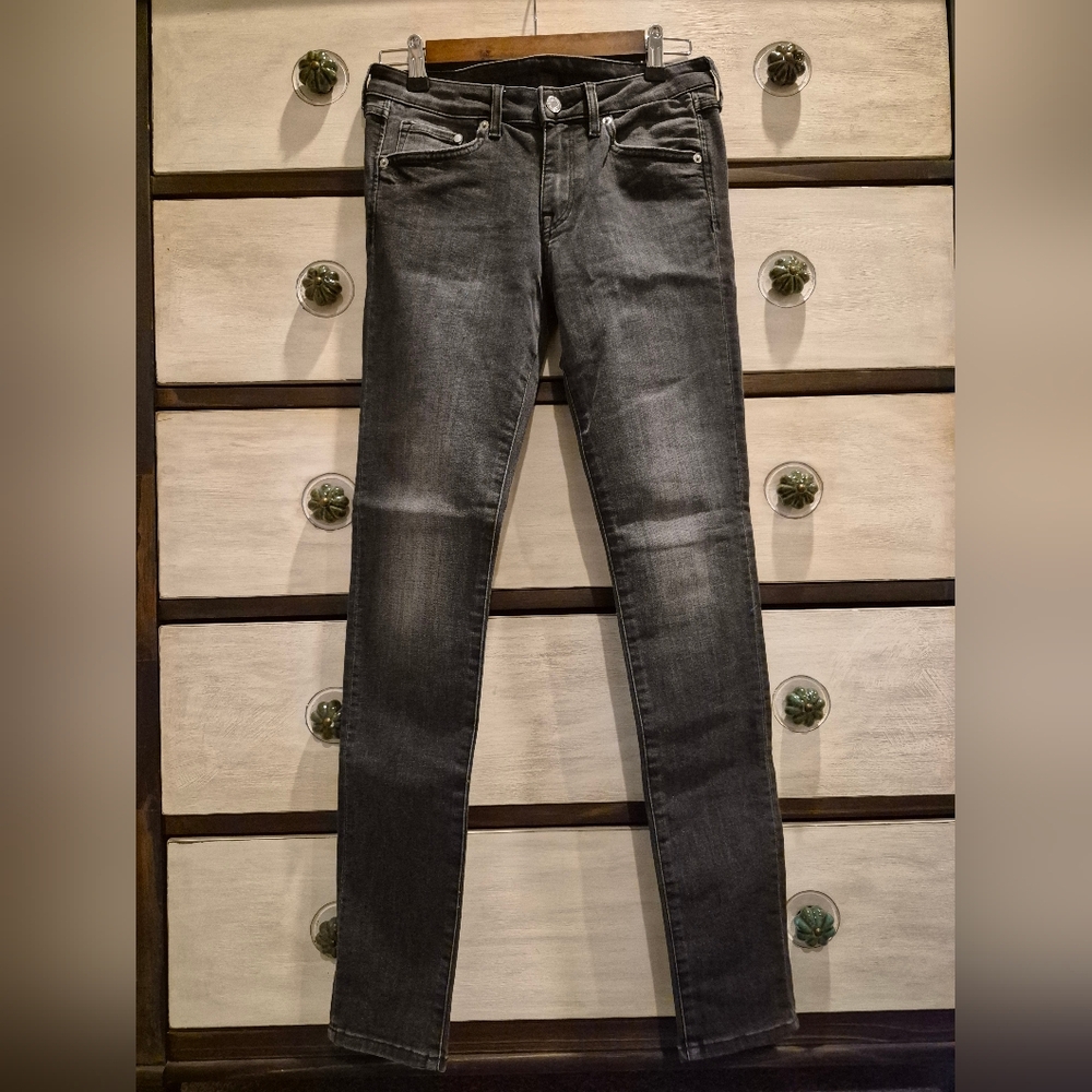 Stylish Dark Gray Skinny Jeans for Women